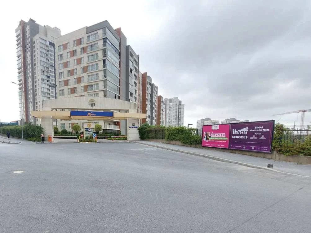 Avrupa Konutları 2 Başakşehir İstanbul Billboard - B024