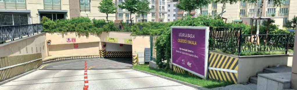 Vadiyaka Sitesi Başakşehir İstanbul Billboard - B058