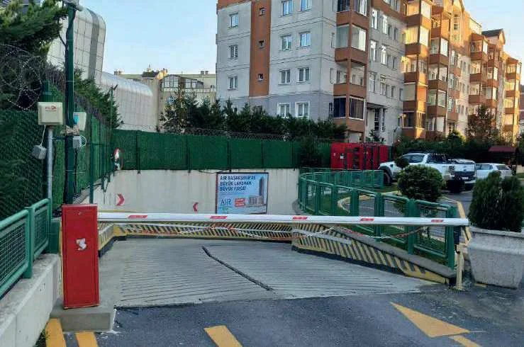 Olimpa Park 1 Sitesi Başakşehir İstanbul Billboard - B060