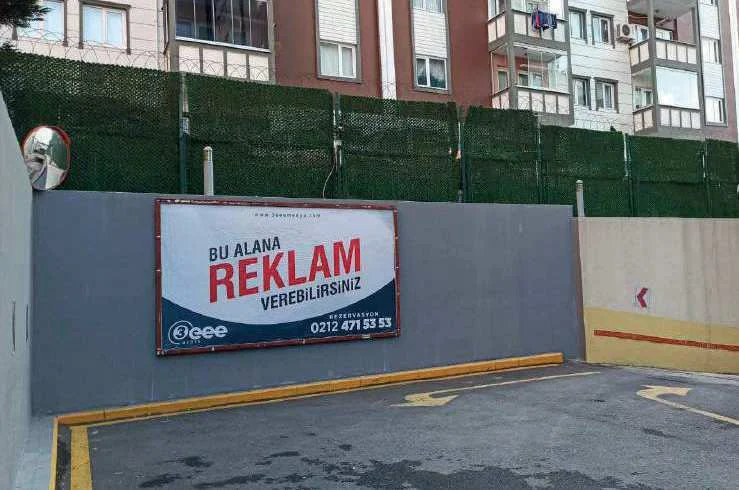 Olimpa Park 2 Sitesi Başakşehir İstanbul Billboard - B061