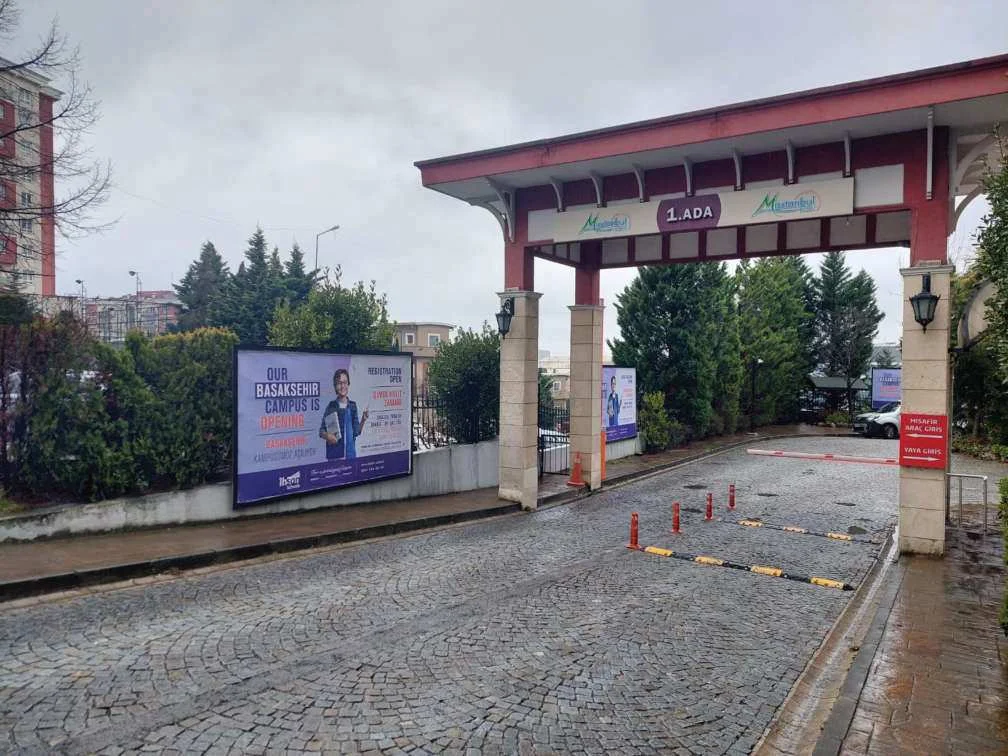 Misstanbul 1 Ada Başakşehir İstanbul Billboard - B093