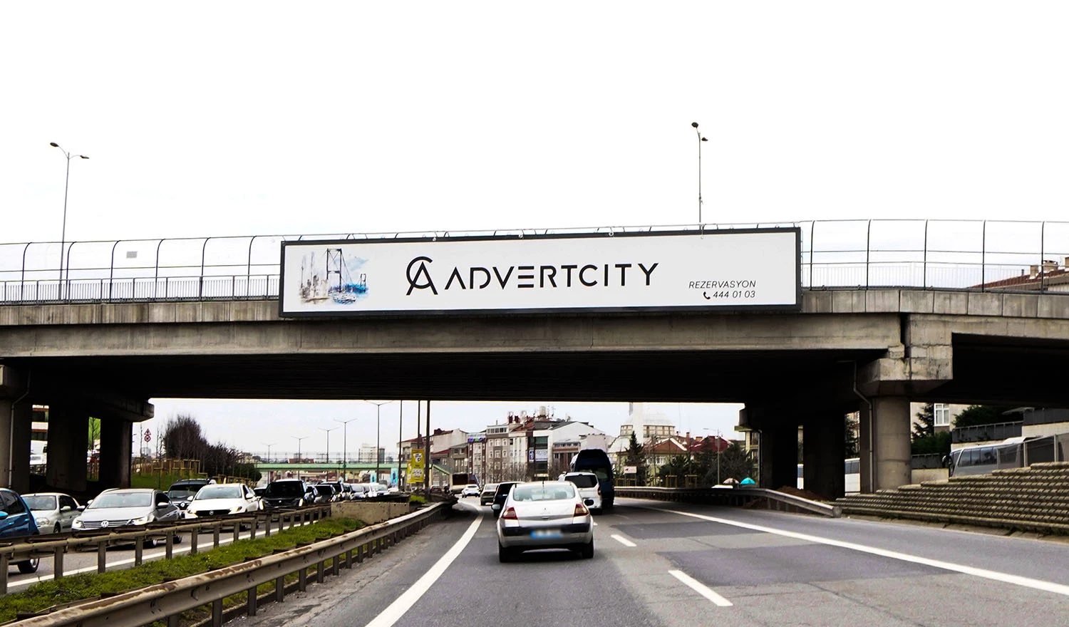 Çamlıca Bağlantı Yolu Emaar AVM önü Ataşehir İstanbul Üst Geçit - 1