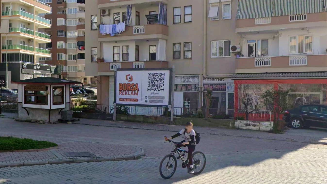 Mahmutlar Üçgen Park İçi Alanya Antalya Billboard