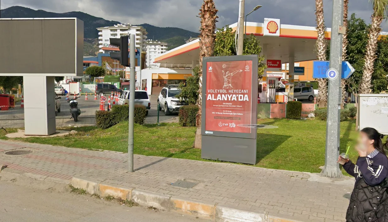 Cıkcıllı Mahallesi Shell Petrol Önü Işıklar Alanya Antalya Raket CLP