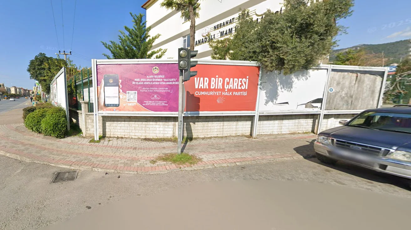 Nebahat Şifa İmam Hatip Lisesi Önü Alanya Antalya Billboard - 2