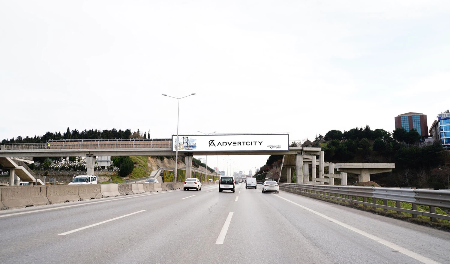 Sahibinden.com önü Yaya Maltepe İstanbul Üst Geçit - 1