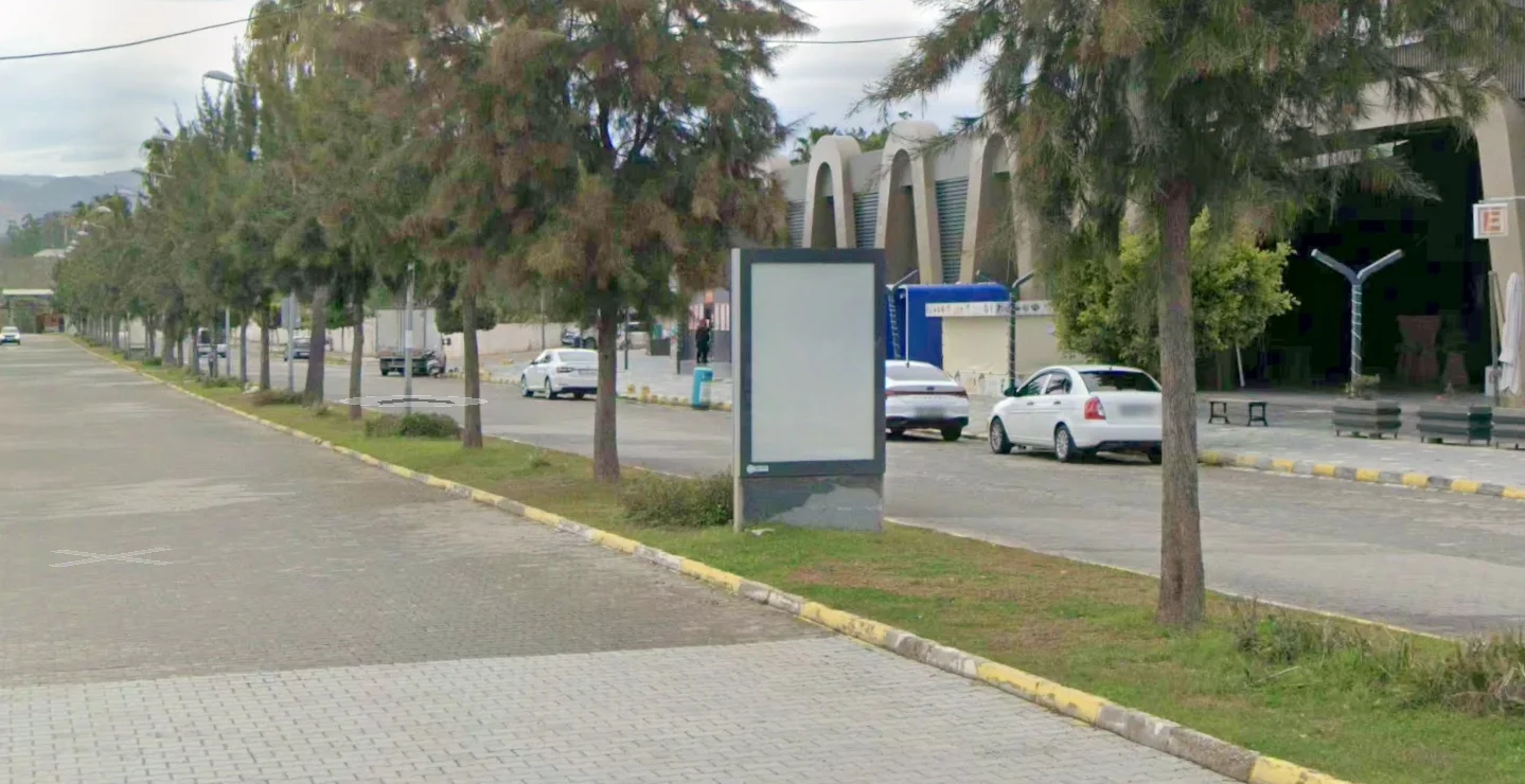 Türkler Mahallesi Güzel Sanatlar Lisesi Altı Büfe Önü Alanya Antalya Raket CLP