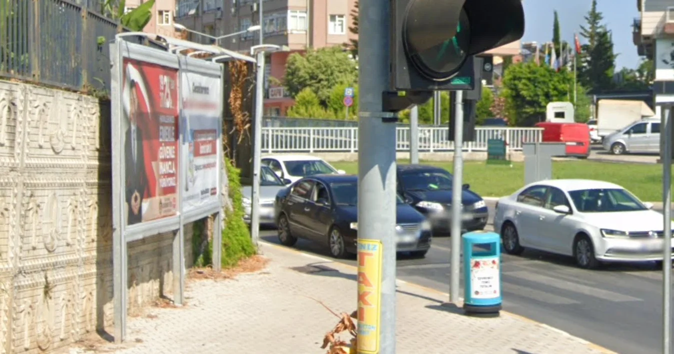 D-400 Türk Telekom Önü Alanya Antalya Billboard - 4