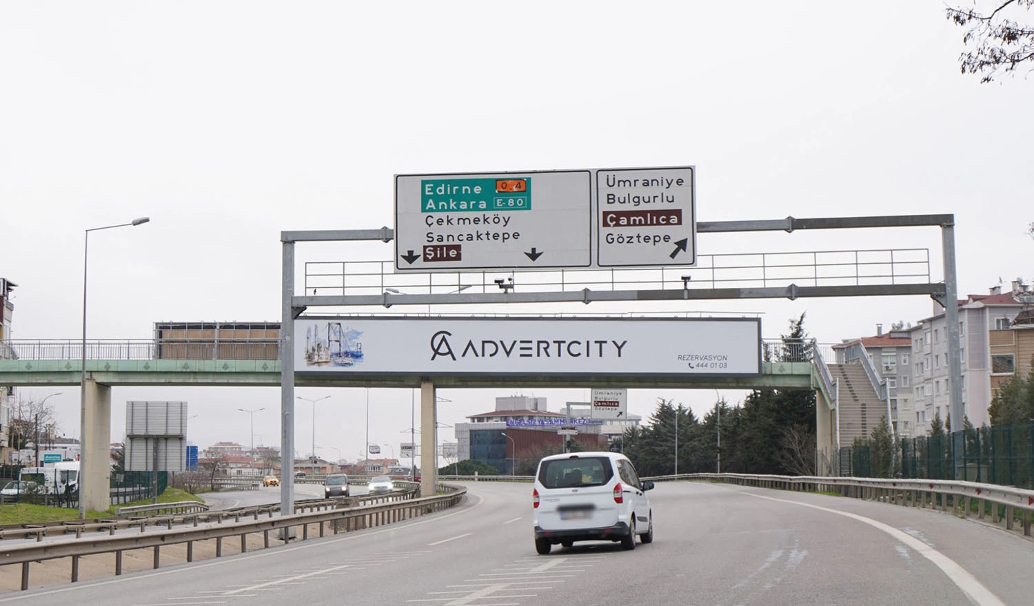 Üsküdar Vecdi Diker Tünel Girişi Araç İstanbul Üst Geçit - 1