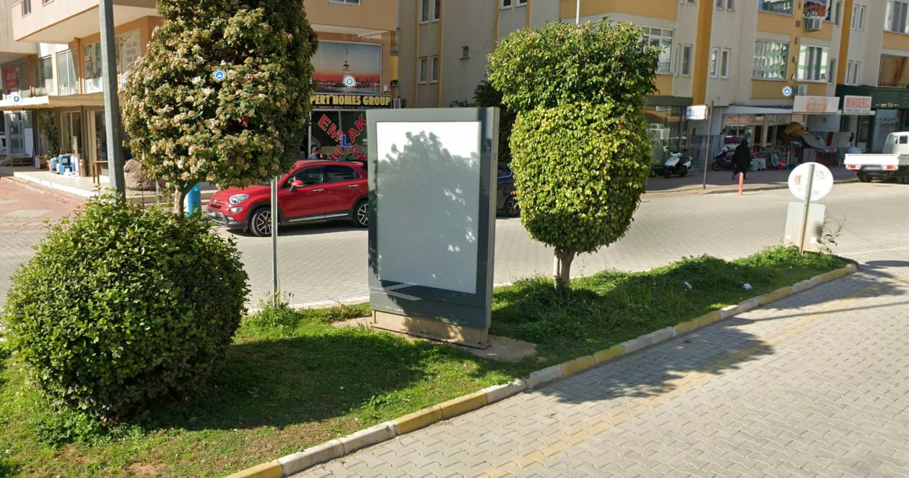 Mahmutlar Mahallesi Atatürk Caddesi Üçgen Park Girişi Alanya Antalya Raket CLP