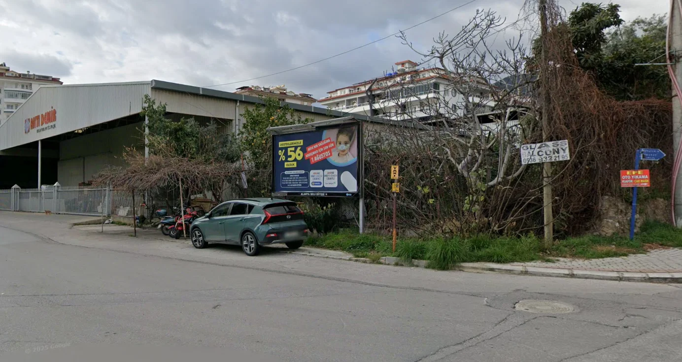 Cıkcıllı Sağlık Ocağı Altı Alanya Antalya Billboard