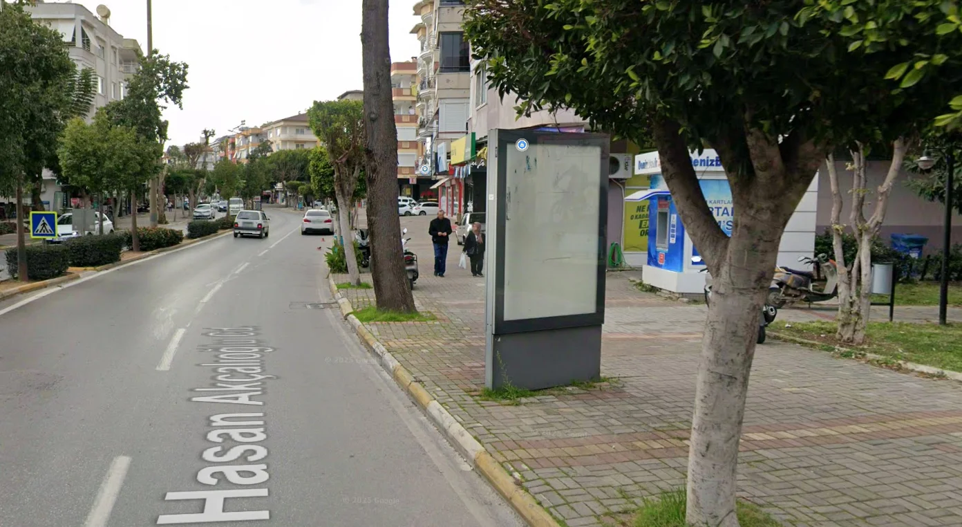 25m. Yok Aldık Parkı Karşısı Kaldırım Alanya Antalya Raket CLP