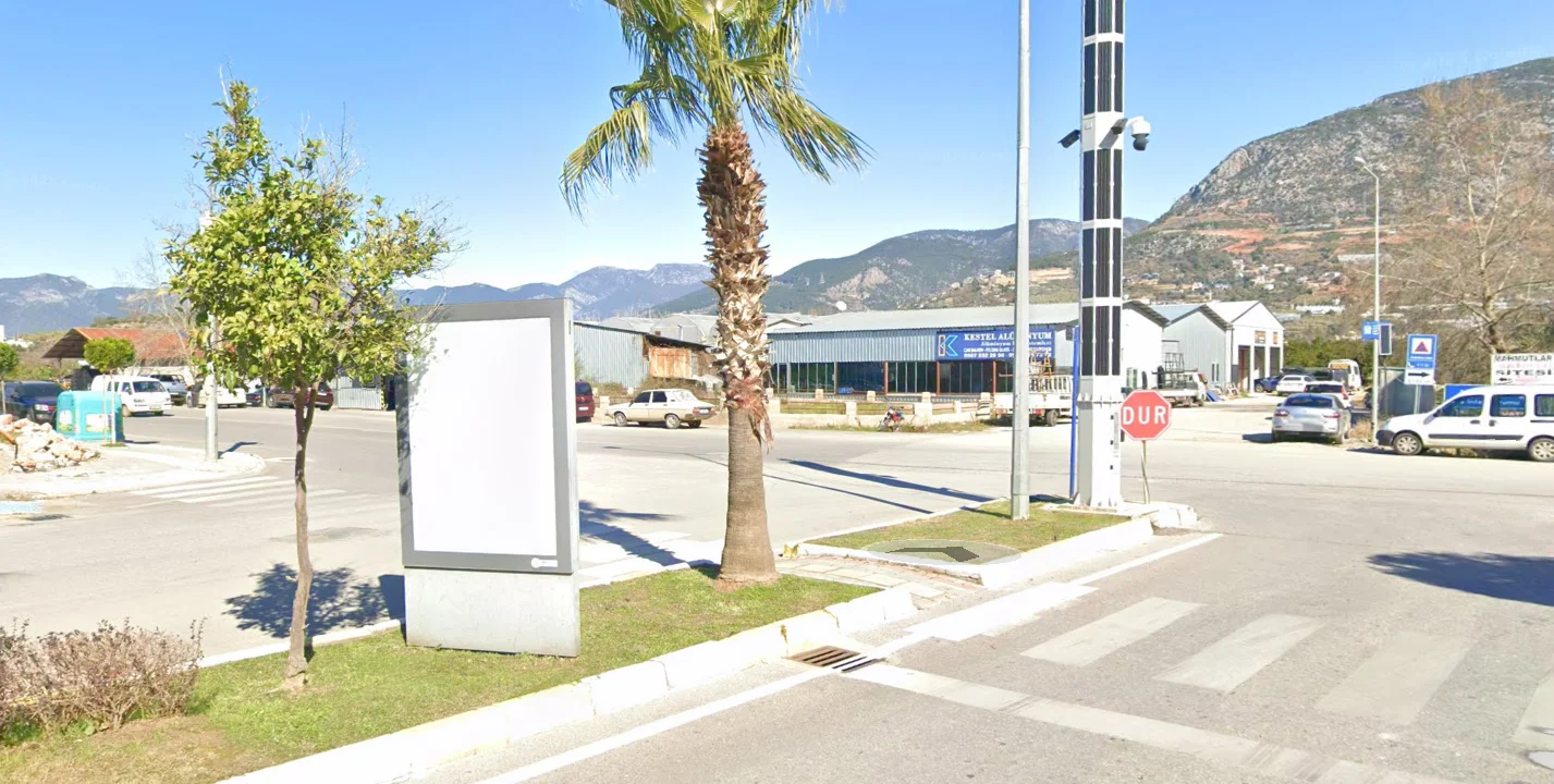 Kestel Açık Oto Pazarı Üst Girişi Alanya Antalya Raket CLP