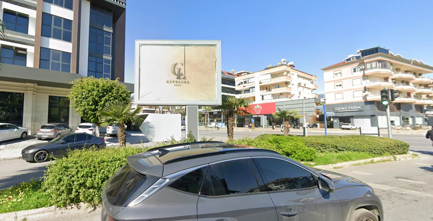 Metro Kavşağı Fatih Caddesi Girişi Alanya Antalya Megalight
