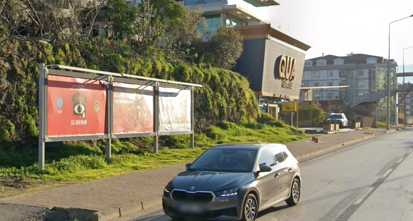 Adliye Sarayı Önü Alanya Antalya Billboard