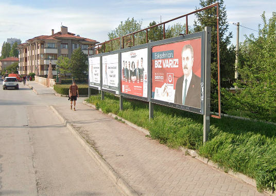 Sümer Mahallesi - Maral Sokak Porsuk Köprü Yanı Billboard 1