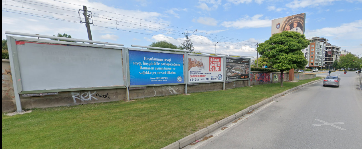 İsmet İnönü-2 Bulvarı Köprü Yanı Cassaba - Özdilek AVM Dönüş Billboard 1