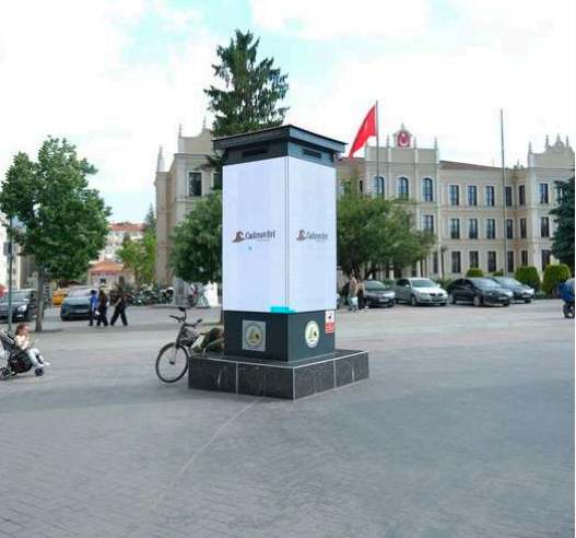 Valilik Önü LED