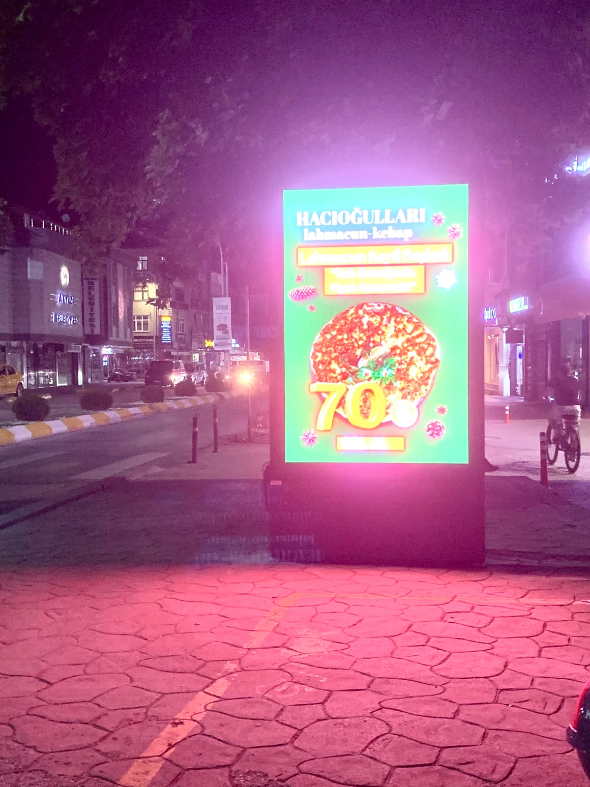 Akyazı Belediye Önü