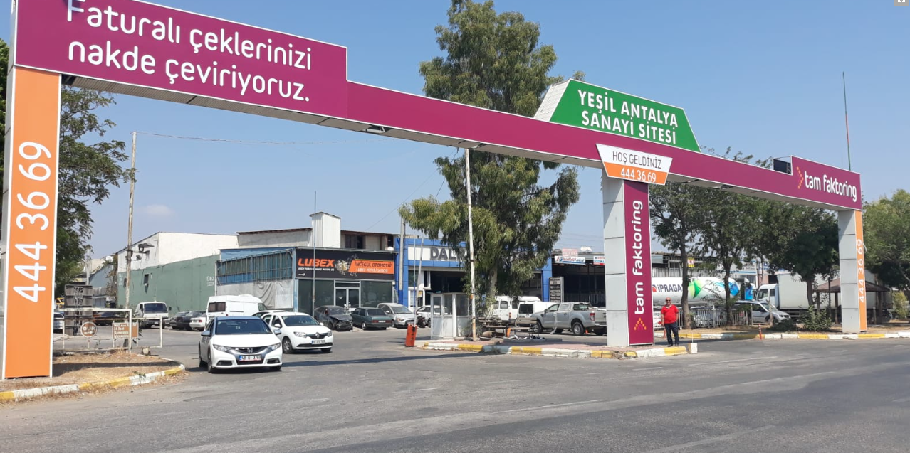 Yeşil Antalya Sanayi Sitesi (80 m² cephe)