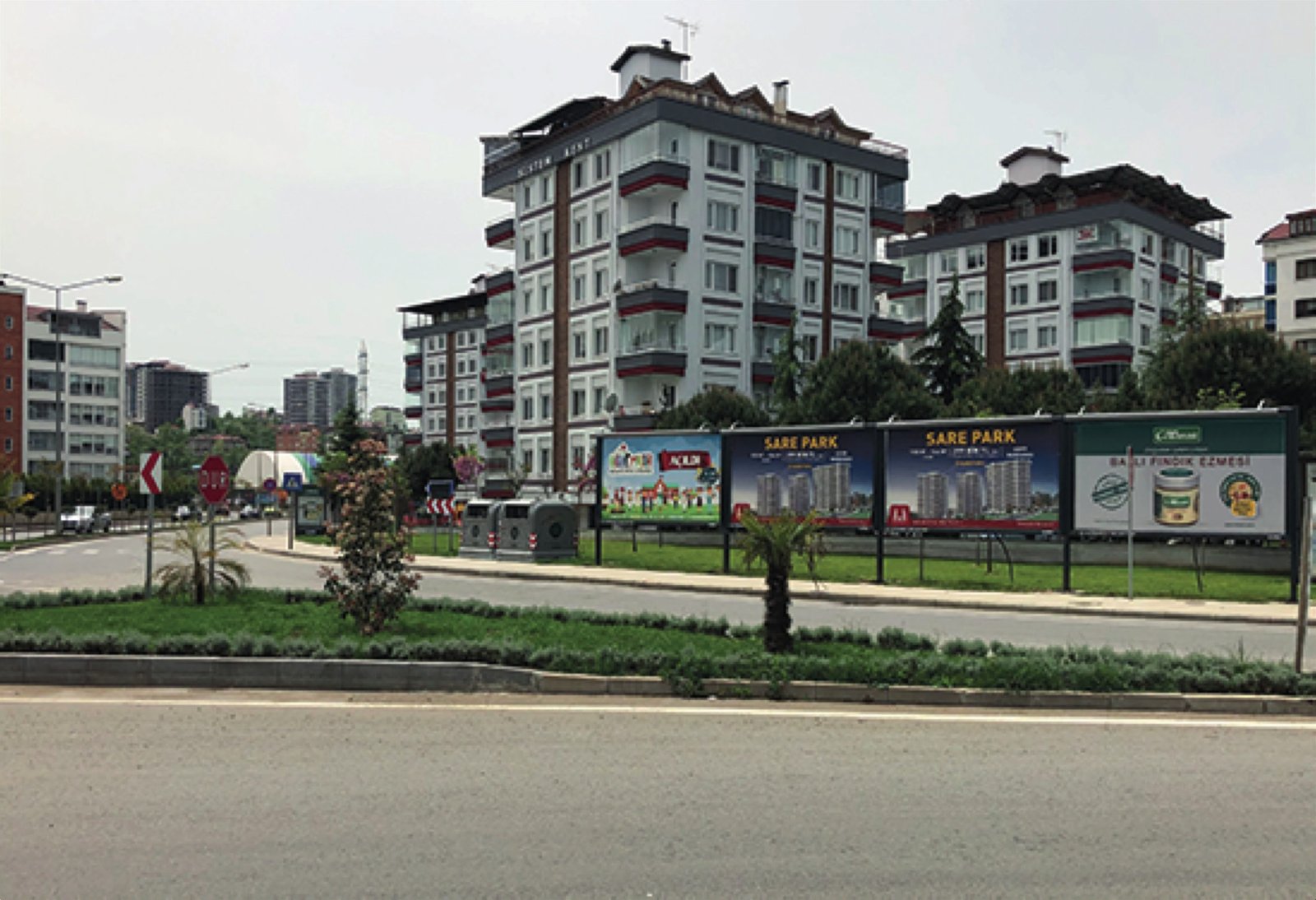 Palmiye Kavşak Altınordu Ordu Billboard - 1